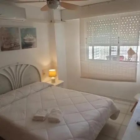 Apartamento Aquarium Park, 1ª Linea De Playa, Piscina Privada, Aire Acondicionado Y Wifi De Alta Velocidad Calpe